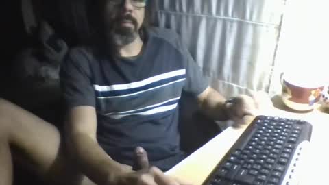 La Genova esta Dura beard boy male dick mastubate latinosexy latinohot latino glasses mature strong stronglegs online show from June 28, 9:48 am
