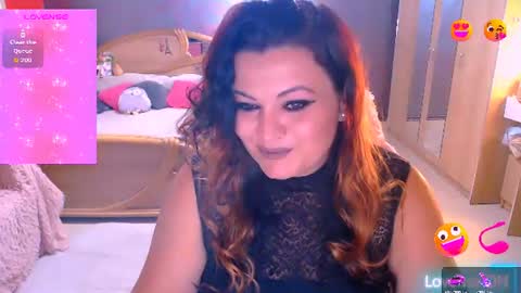 Arielle online show from July 5, 6:04 pm