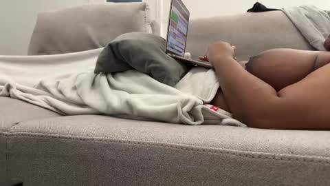 Snapshot of lagrossenoire chatting on January 17, 3:22 pm Big Black Girl online show from January 17, 3:22 pm