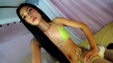 MANIKA online show from October 11, 8:24 am