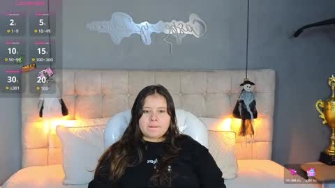    online show from October 9, 10:19 pm