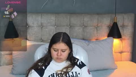    online show from December 20, 10:39 pm