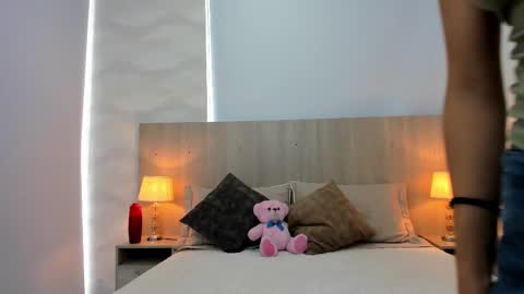 Snapshot of laia_cruz chatting on October 22, 7:02 pm Laia Cruz online show from October 22, 7:02 pm