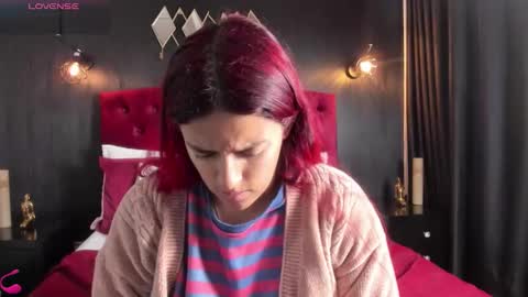 Laia  online show from December 5, 11:52 am