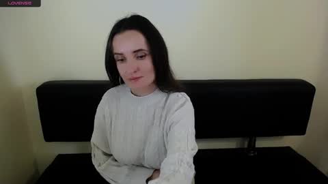 Snapshot of laimapinch_ chatting on September 25, 12:42 pm Laima online show from September 25, 12:42 pm