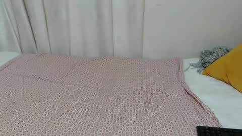 ANNIE online show from December 2, 12:52 am