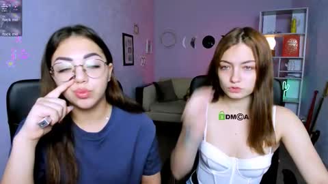 Snapshot of lakki_spy chatting on December 16, 6:51 am Lakki online show from December 16, 6:51 am