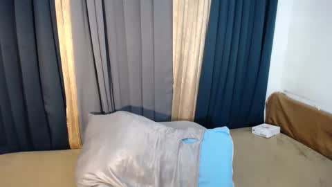 kristine online show from February 3, 2:53 am