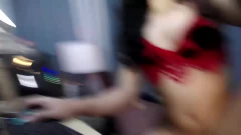 Elle 3 online show from December 14, 12:44 pm