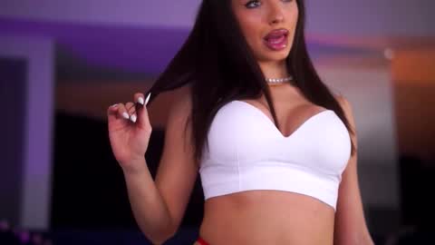 Lala online show from December 22, 7:55 pm