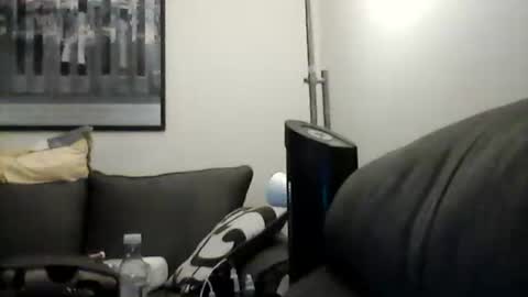 lalasexslve26 online show from April 13, 2:39 am