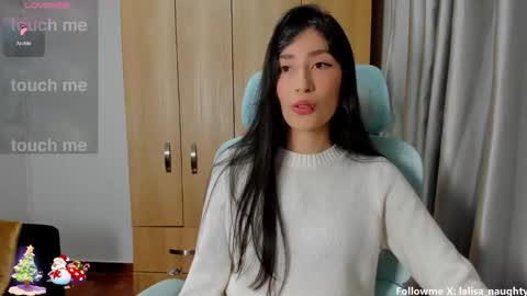 Snapshot of lalisa_manoban chatting on December 16, 7:30 pm Lisa online show from December 16, 7:30 pm