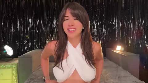 Ellina online show from October 10, 9:03 pm