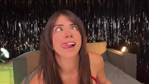 Ellina online show from January 6, 6:44 pm