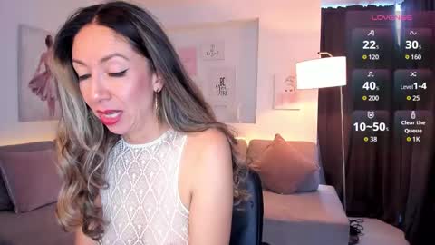 laly_dolce online show from September 26, 9:08 pm