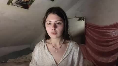 Snapshot of lama111111mama chatting on May 24, 8:47 pm I work 5PM to 9 PM EST New York online show from May 24, 8:47 pm