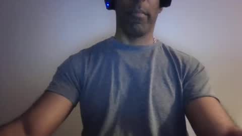 Snapshot of lamanta72 chatting on October 21, 6:14 am lamanta72 online show from October 21, 6:14 am