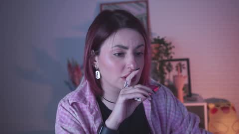 just call me Lana  and her security online show from December 21, 5:40 pm