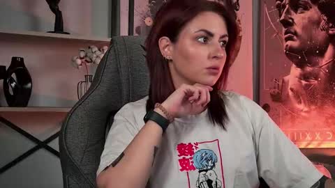 just call me Lana  and her security online show from October 9, 11:08 am