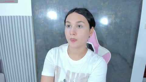 Snapshot of lana_boomer chatting on January 7, 8:33 pm Lana online show from January 7, 8:33 pm