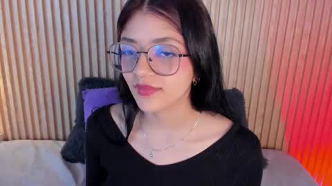 ... .          . ... online show from October 17, 12:52 pm