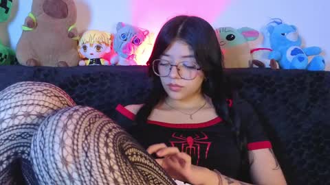 ... .          . ... online show from April 8, 3:12 pm