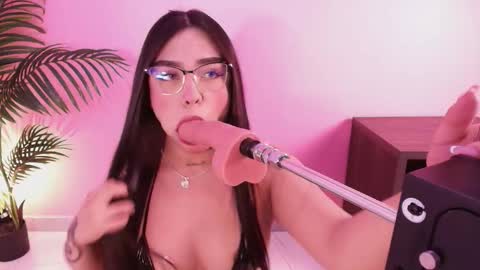 LANA online show from February 23, 4:10 am