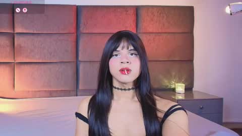 valentino moon online show from May 24, 1:43 am