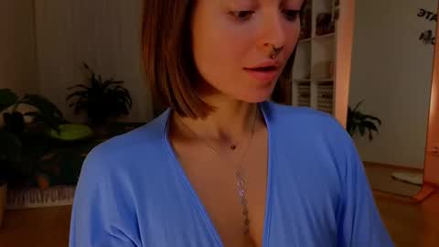 Snapshot of lana_sky chatting on February 24, 11:19 pm Lana online show from February 24, 11:19 pm