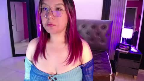 Snapshot of lana_sweett2 chatting on July 18, 3:00 am lana_sweett2 online show from July 18, 3:00 am
