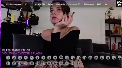 Snapshot of lana_the_virus chatting on October 1, 1:39 pm Lana The Virus online show from October 1, 1:39 pm