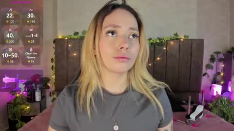 Lana online show from April 13, 5:13 am