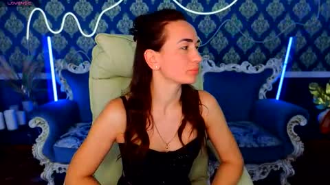 lanablisss online show from November 19, 7:41 am