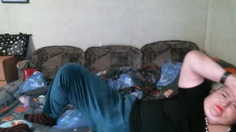 lanacat555 online show from October 10, 10:20 pm