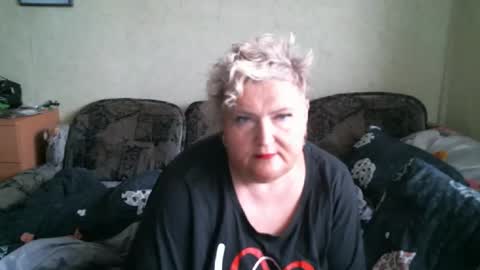 Snapshot of lanacat555 chatting on December 3, 8:12 am lanacat555 online show from December 3, 8:12 am