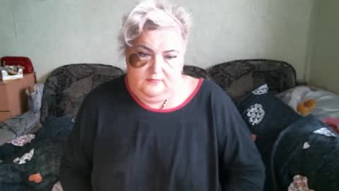 Snapshot of lanacat555 chatting on December 20, 9:38 am lanacat555 online show from December 20, 9:38 am