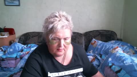 Snapshot of lanacat555 chatting on January 15, 11:15 am lanacat555 online show from January 15, 11:15 am