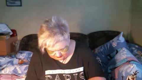 Snapshot of lanacat555 chatting on January 18, 2:21 pm lanacat555 online show from January 18, 2:21 pm