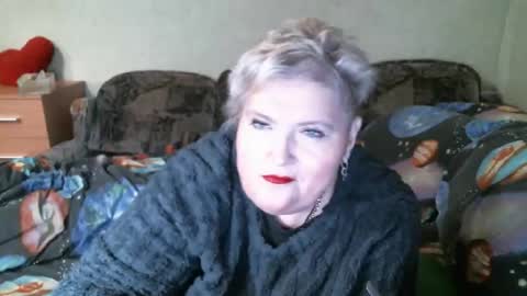 Snapshot of lanacat555 chatting on February 12, 5:19 pm lanacat555 online show from February 12, 5:19 pm