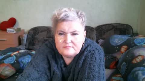 Snapshot of lanacat555 chatting on February 13, 1:07 pm lanacat555 online show from February 13, 1:07 pm