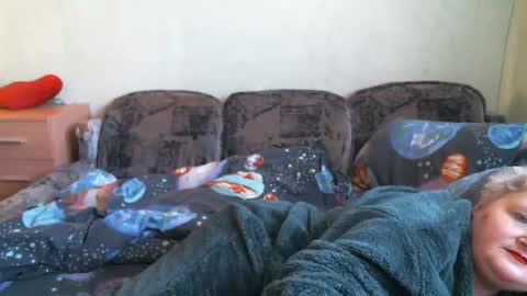 Snapshot of lanacat555 chatting on February 21, 12:17 pm lanacat555 online show from February 21, 12:17 pm