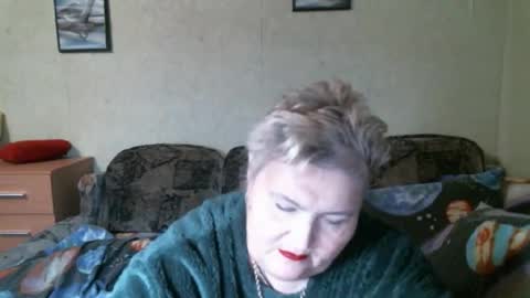 Snapshot of lanacat555 chatting on February 22, 12:23 am lanacat555 online show from February 22, 12:23 am