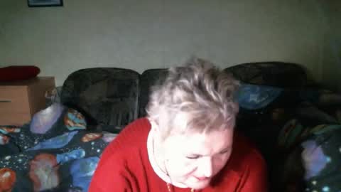 Snapshot of lanacat555 chatting on February 24, 2:20 am lanacat555 online show from February 24, 2:20 am