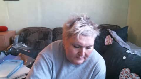 Snapshot of lanacat555 chatting on February 27, 12:05 pm lanacat555 online show from February 27, 12:05 pm