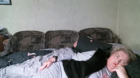 Snapshot of lanacat555 chatting on March 4, 12:16 am lanacat555 online show from March 4, 12:16 am