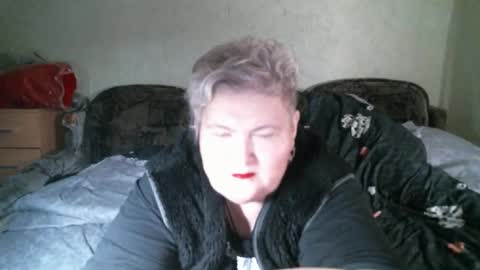 Snapshot of lanacat555 chatting on March 10, 12:48 am lanacat555 online show from March 10, 12:48 am