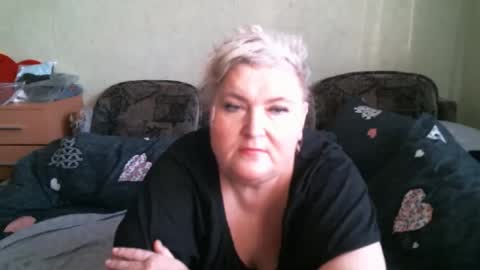 Snapshot of lanacat555 chatting on March 26, 2:55 pm lanacat555 online show from March 26, 2:55 pm