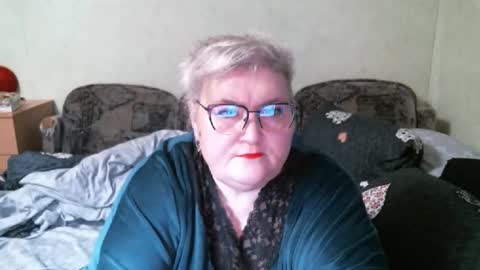 Snapshot of lanacat555 chatting on March 28, 5:23 pm lanacat555 online show from March 28, 5:23 pm