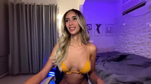 Lana online show from March 24, 2:16 am