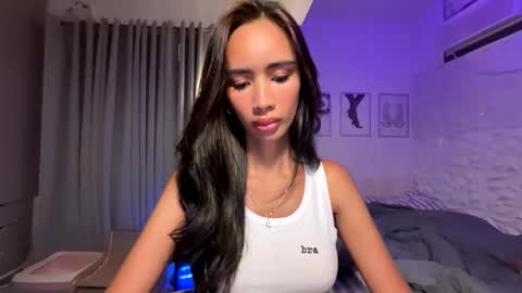 Lana online show from April 6, 1:14 am